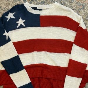 AMERICAN FLAG SWEATER